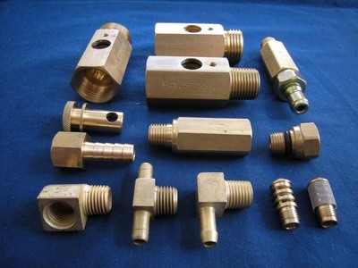 金屬拉絲加工 緊固件與連接件的點睛之筆